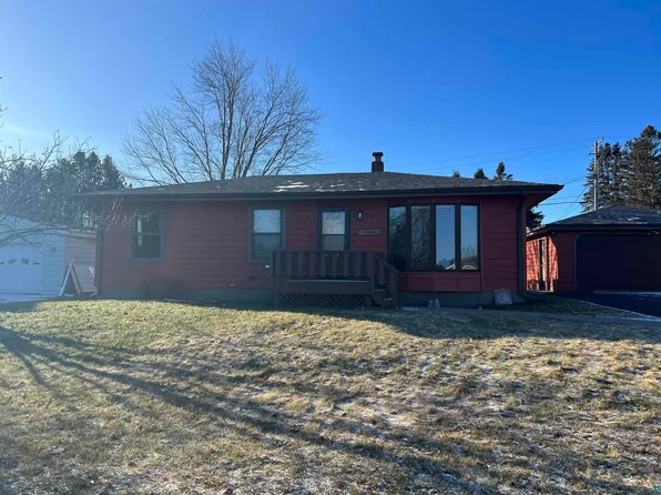 1305 20th St, Cloquet, MN 55720