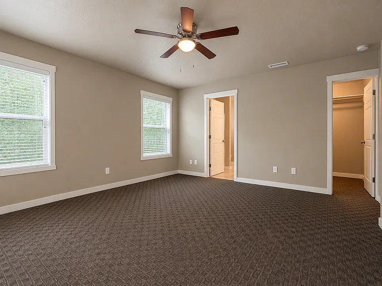 7214 Hayworth Ave NE — Photo 21