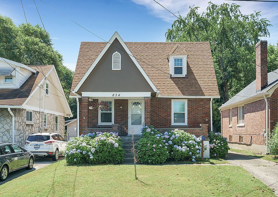 1st image of 834 Melford Ave