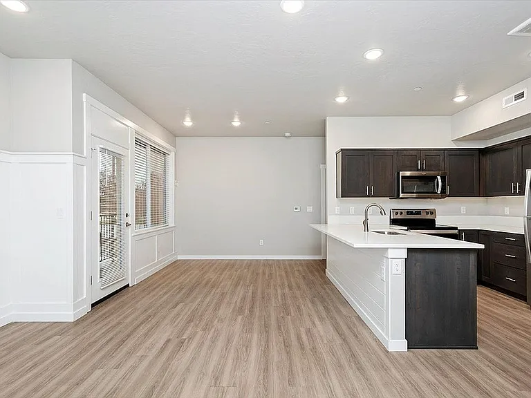Latitude 40 One Bedroom Living Room