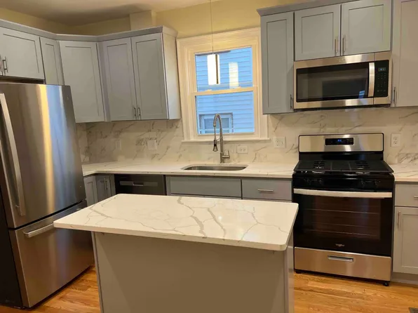 15 Windsor Rd #1, Somerville, MA 02144