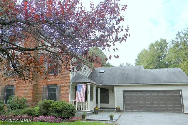 1st image of 342 Bantry Ct