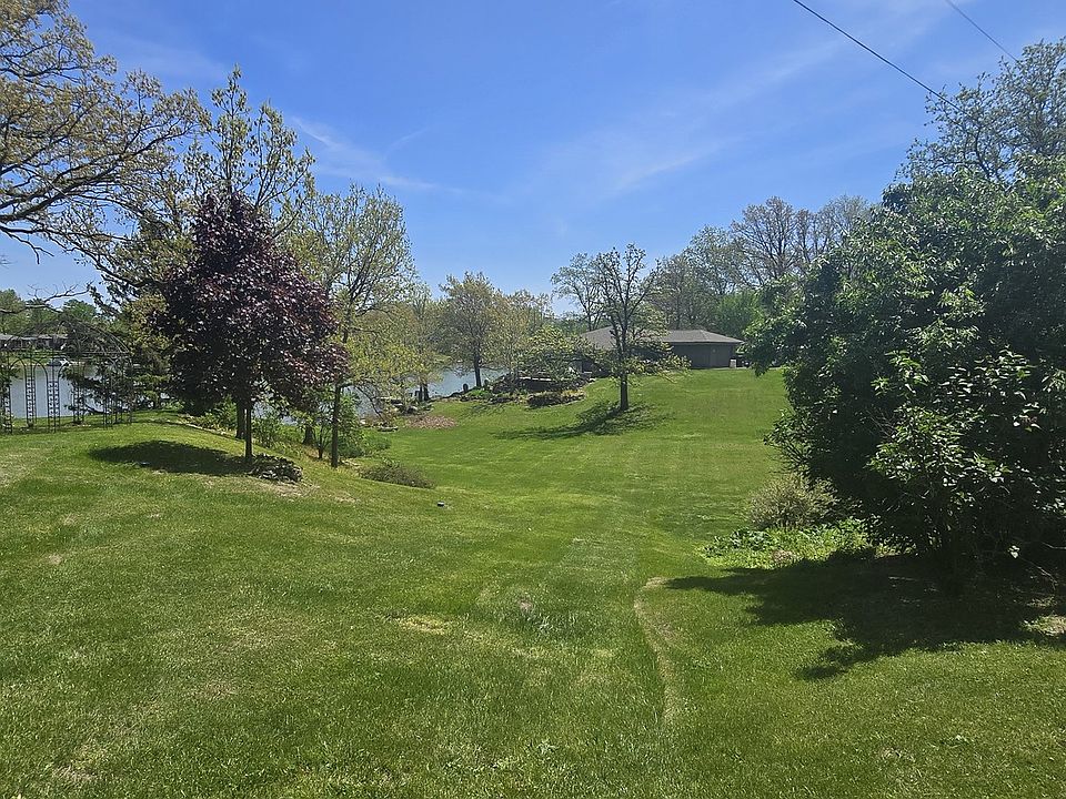 2nd image of 1118 Sunset Dr