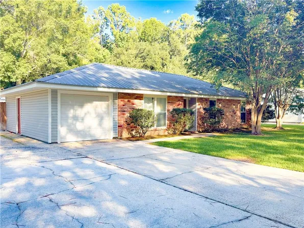 20112 Green Acres Dr, Hammond, LA 70401
