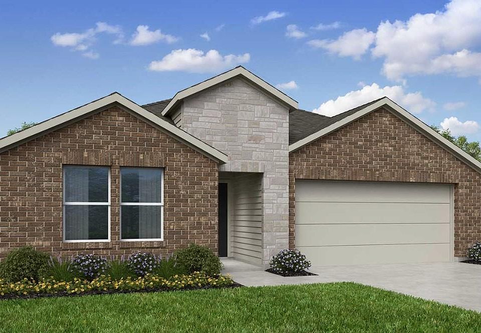 1st image of 208 Childress St