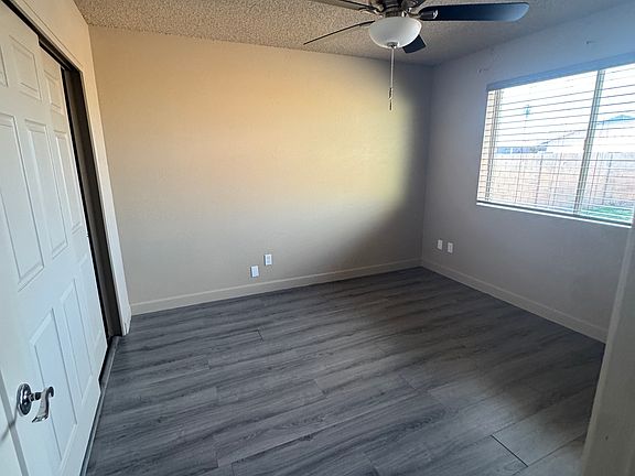 4th image of 8918 W Glenrosa Ave