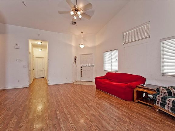 4th image of 5013 Blue Rose St