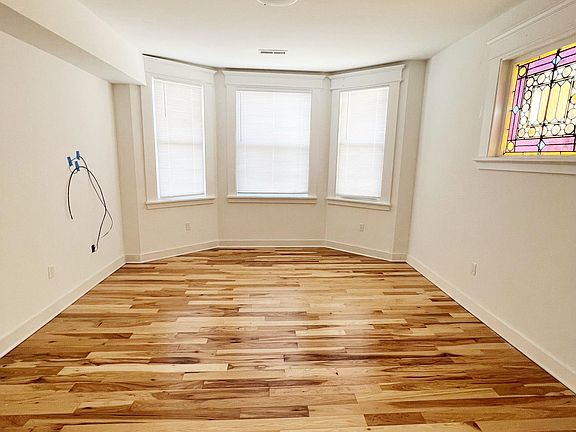 3rd image of 83 Blake St Floor 2