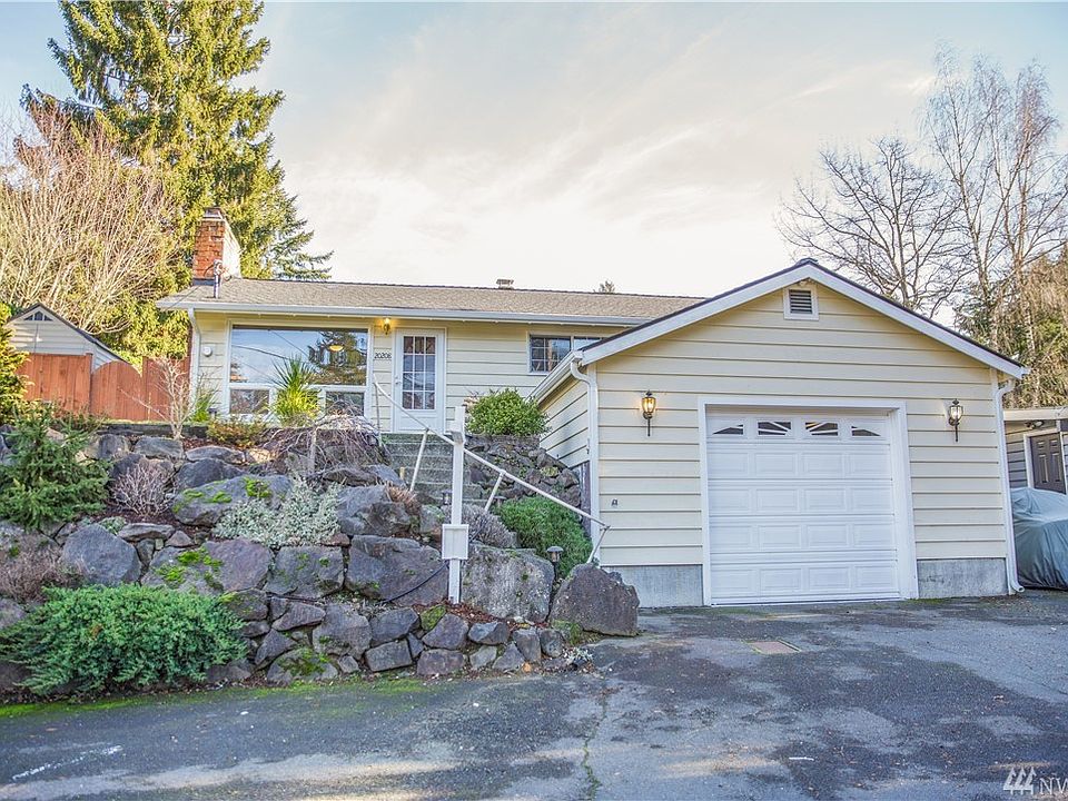 1st image of 20208 1st Pl S