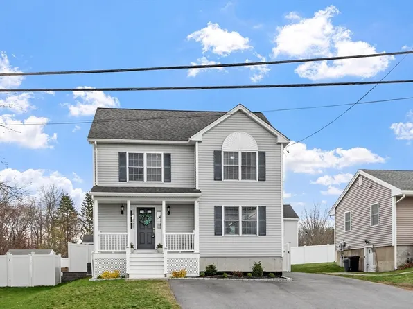 263 Forest St, Methuen, MA 01844