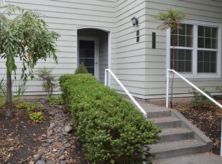 8600 SW Curry Dr UNIT B, Wilsonville, OR 97070