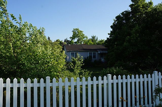 1st image of 619 Howard Ave