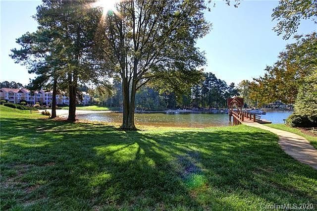 2nd image of 17919 Kings Point Dr APT A