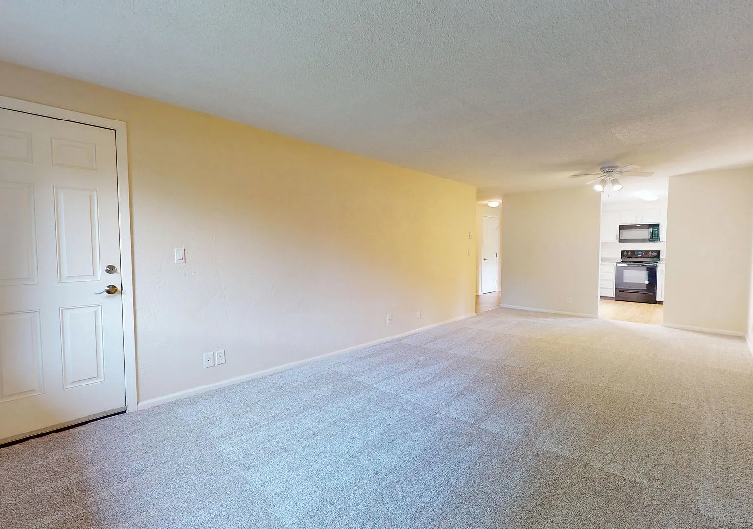 Kentfield Townhomes I & II — Photo 3