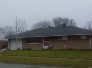 5500 Barnard Dr, Huber Heights, OH 45424