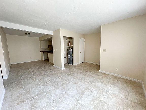 5th image of 5321 W Cheyenne Ave APT 2
