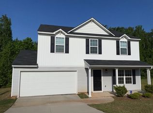 922 Slow Creek Ct, Boiling Springs, SC 29316