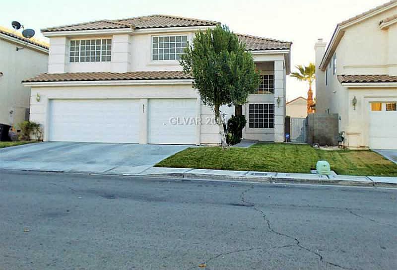 1st image of 831 Cavaison Ave