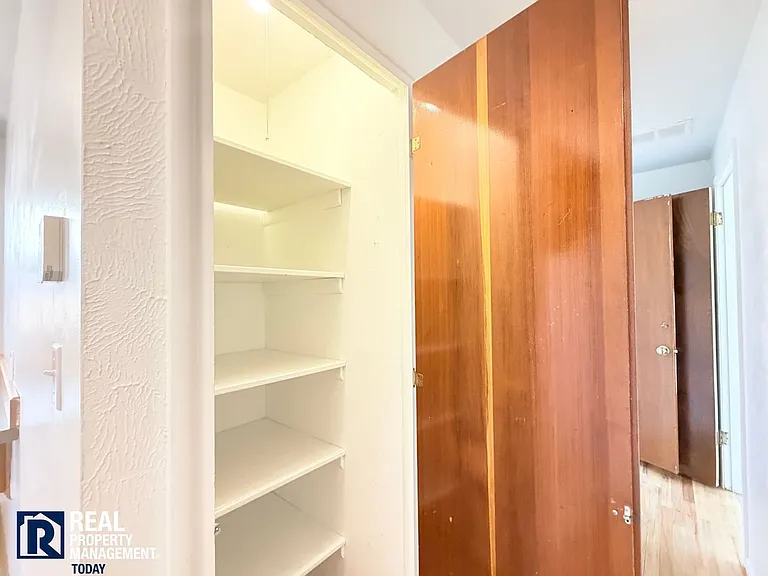 2301 N Winnifred St — Photo 14