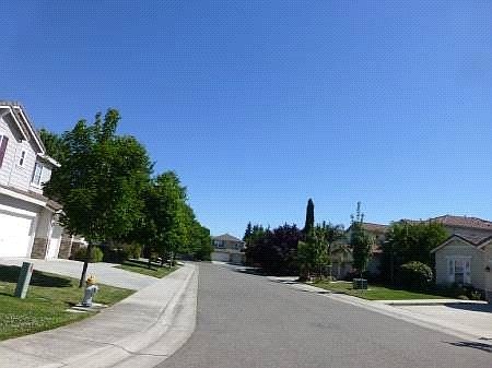 4th image of 15 Cagney Ct
