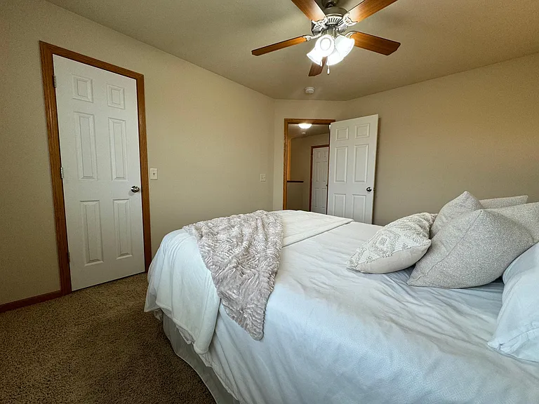 6172 Laroche Rd — Photo 10
