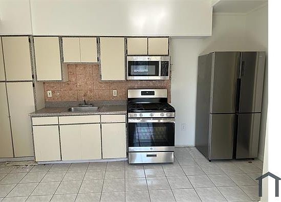 1st image of 147-67 109th Ave