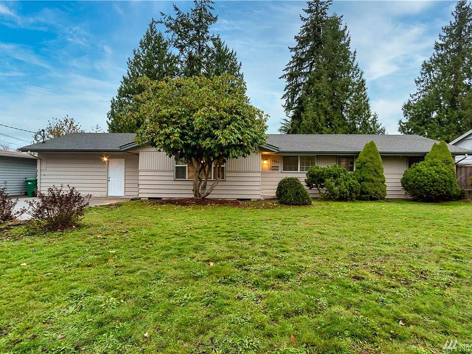 1st image of 1301 26th St SE