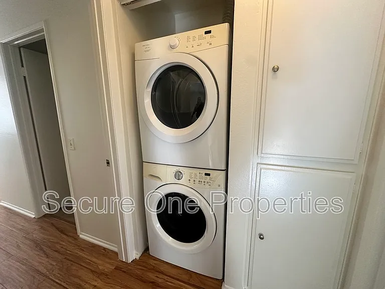 86 Maegan Pl #5 — Photo 16