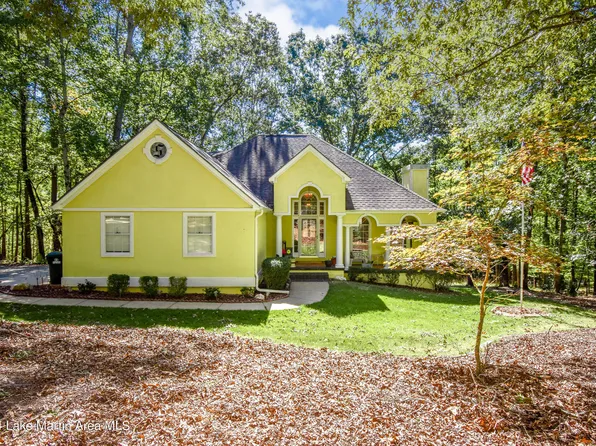 57 Laurel Ridge Cir, Dadeville, AL 36853