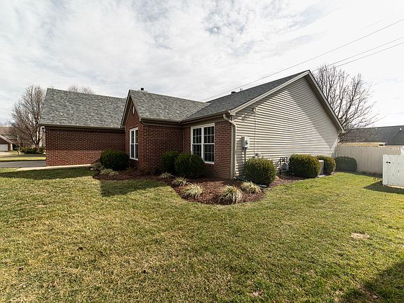 4th image of 9502 Deer Trail Pl