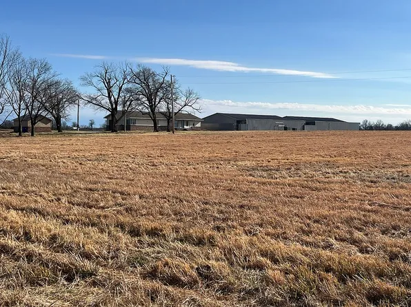 56701 E 135th Rd, Miami, OK 74354