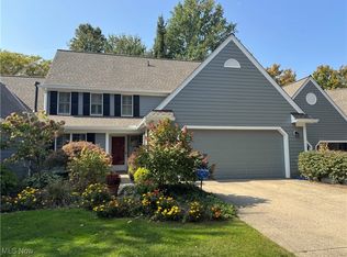 255 Pheasant Run Dr #255E, Chagrin Falls, OH 44022