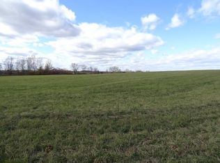 Cloverleaf Rd, Hortonville, WI 54944