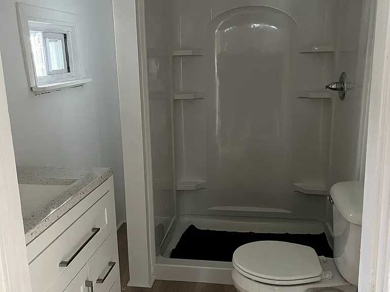 433 S Washington St #2 — Photo 2