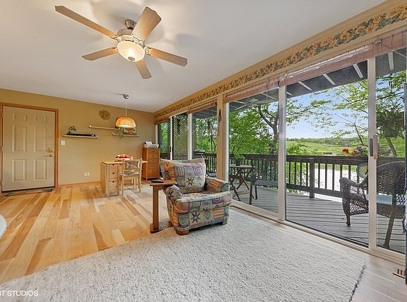 3rd image of 5536 E Lake Dr #68-B