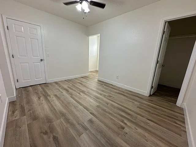 540 S Broadway #F — Photo 7