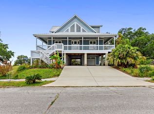 129 Acacia Ave, Biloxi, MS 39530