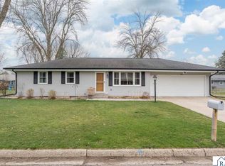 502 S 7th St, Le Sueur, MN 56058