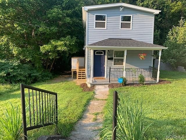 1st image of 502 Walnut St