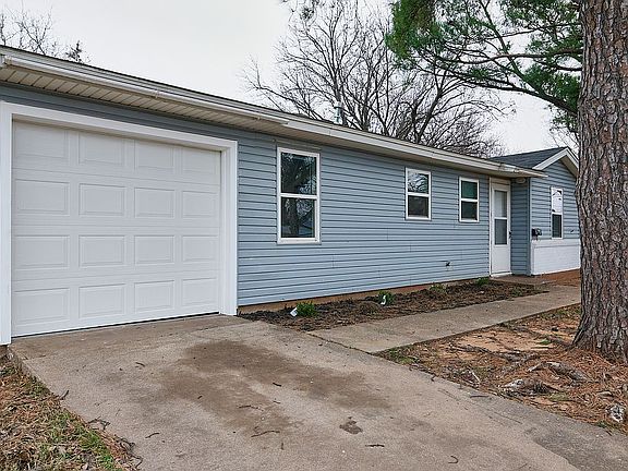 4th image of 1413 E Cortez Dr