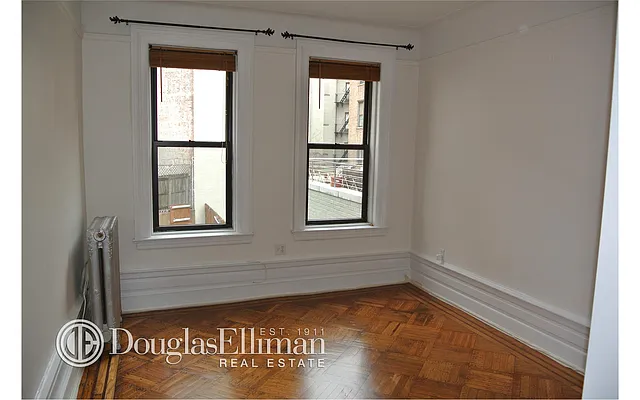 Rented by Douglas Elliman | media 18