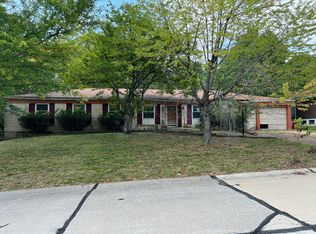 815 Ariege Dr, Saint Louis, MO