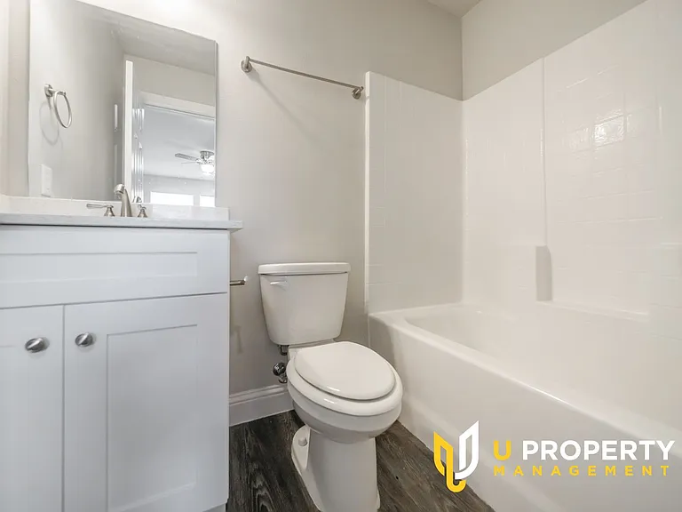 1014 W Ford St — Photo 23