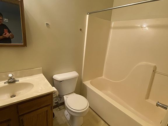 5th image of 109 N Williams St #1