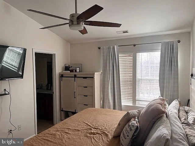 107 Winterberry Way — Photo 7