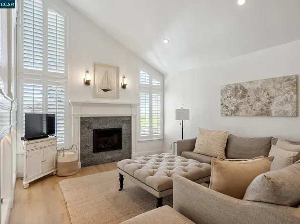 1710 Siskiyou Dr, Walnut Creek, CA 94598