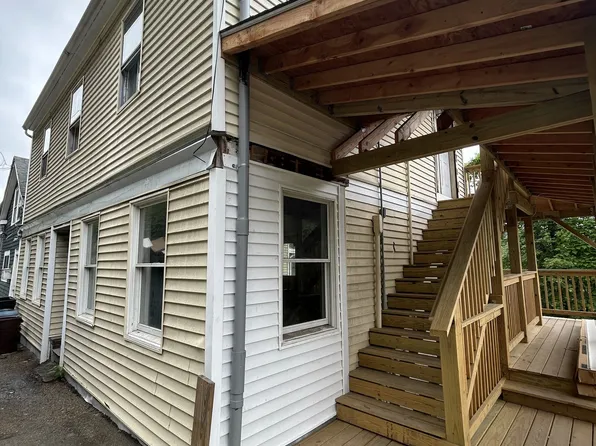 27 N Main St #1, Norwich, CT 06360