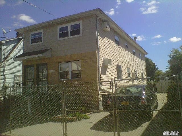 1st image of 17834 Crandell Ave