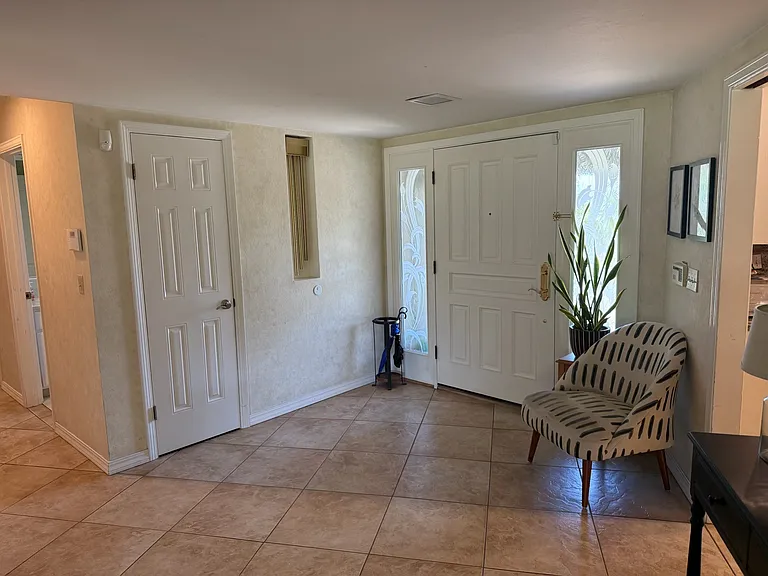 6729 Hampton Dr — Photo 13