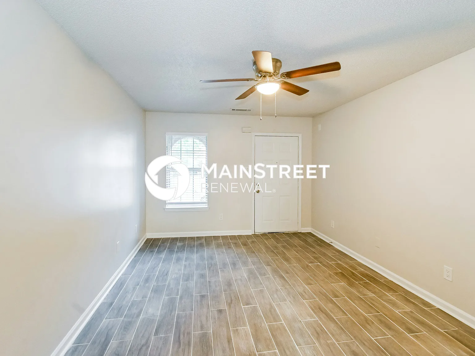 7190 Charlton Way — Photo 2